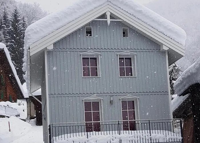 Casa Cuschina - mit Sauna in der schönen Surselva